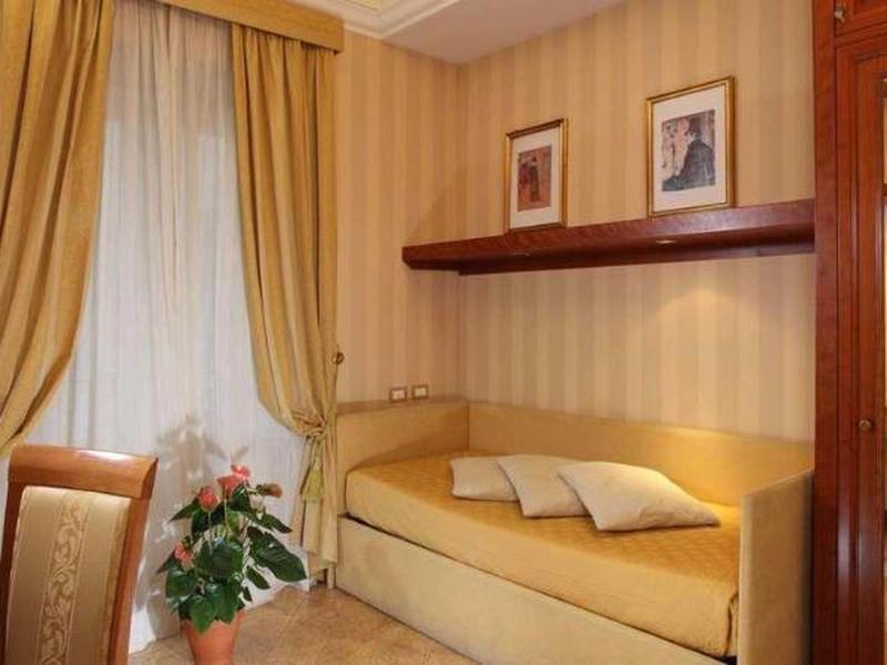 928D80EC74EC28D3F1ECE06F9056877F