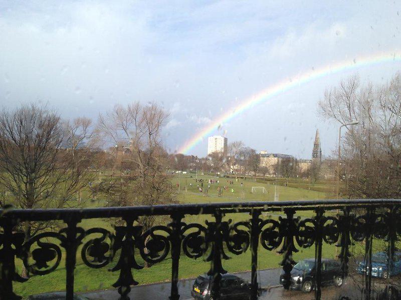 118B942B68D865A8CA9C3B3EB7BC6428