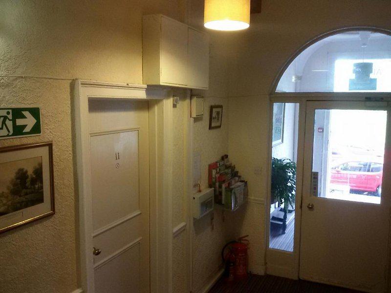 CCCB8FAED091F909946750BB6D6B0420