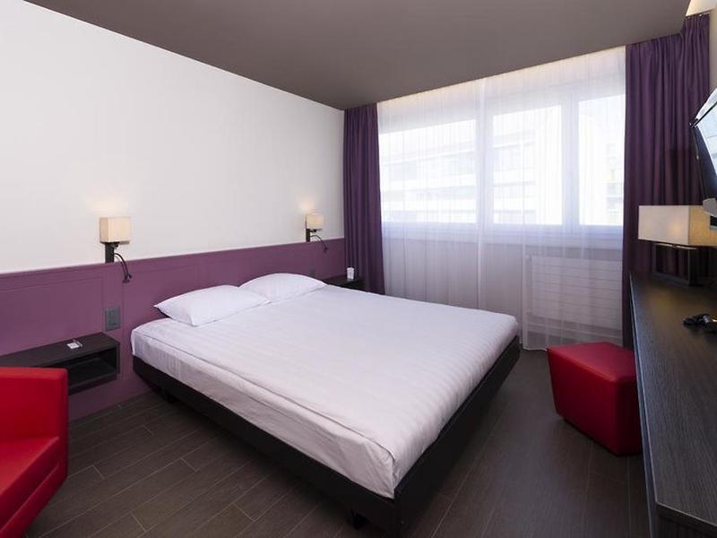 3EE03DA055DE0E9760A41D6D1DFA1BF6