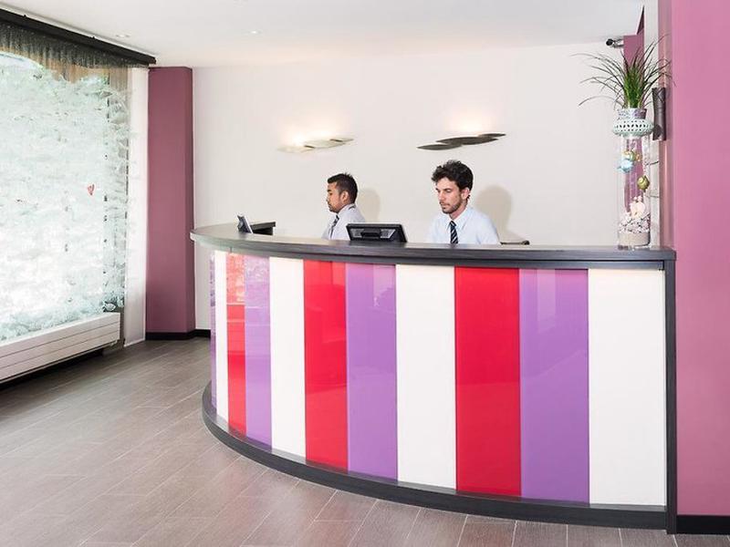 23ACA23A257E5FA9D583625EB35129F8