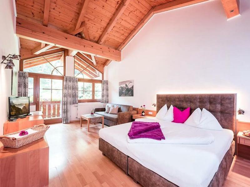 608C4FE36BFFB073B23921B2A25897AB