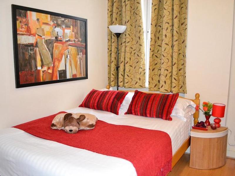 81D3353F043C39D446F9C481AD209374