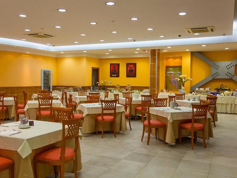 F653022F7D6AF38566A66C71D6328DB3