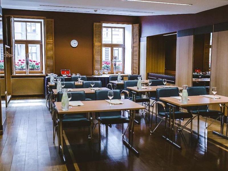 D64B8A21C46643B10AE4AA6D68A487F7