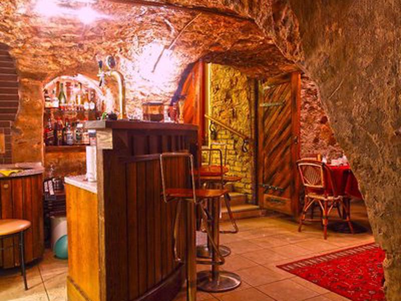 6688B5D40E9BA56766AF15F45161D4C8