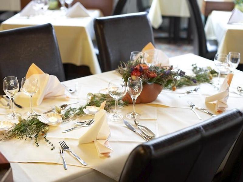 246FDC70DA43B48CEC1C319C4A988878