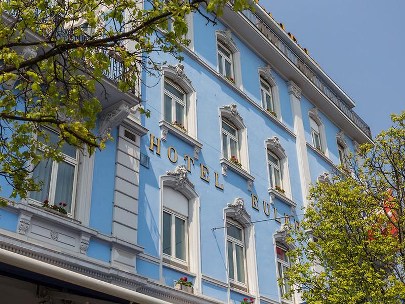 2567B9F6AF05E9B9B711BB908332B1B2