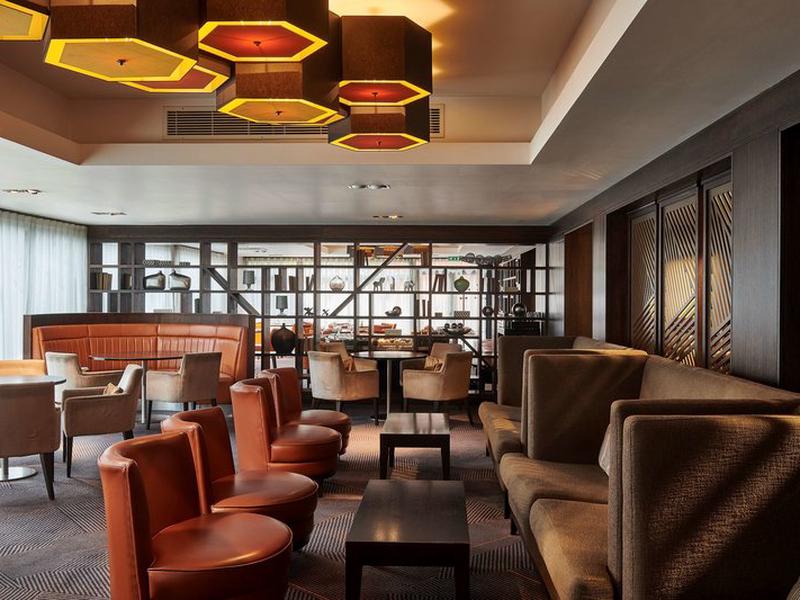 393E65441D505AE6FAF3799F33F1167F