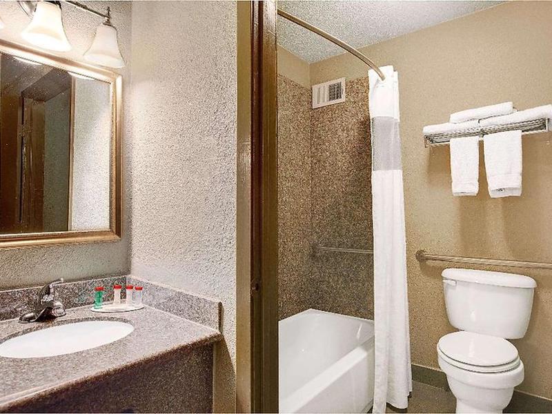 768ABF2458895E0D55F0D6F6CE9CB339