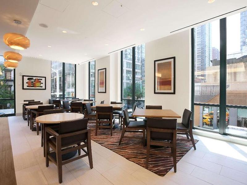 14CADD0E24D41FA20D7F5BFF65D9C1F5