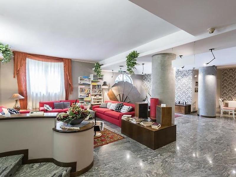 9AC0FFAAE89E26219519AF198829EF01