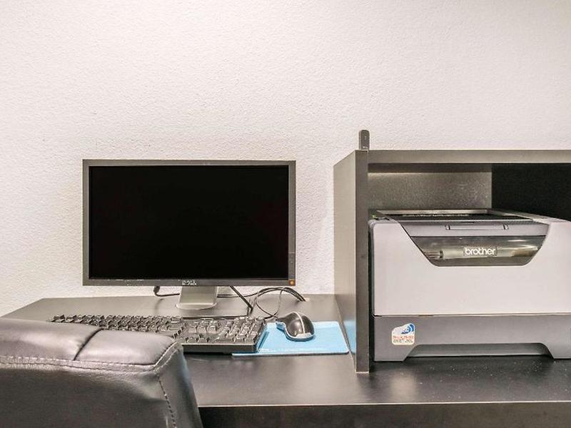 4EB7CDE5320630387F93D9FB28D94DC1