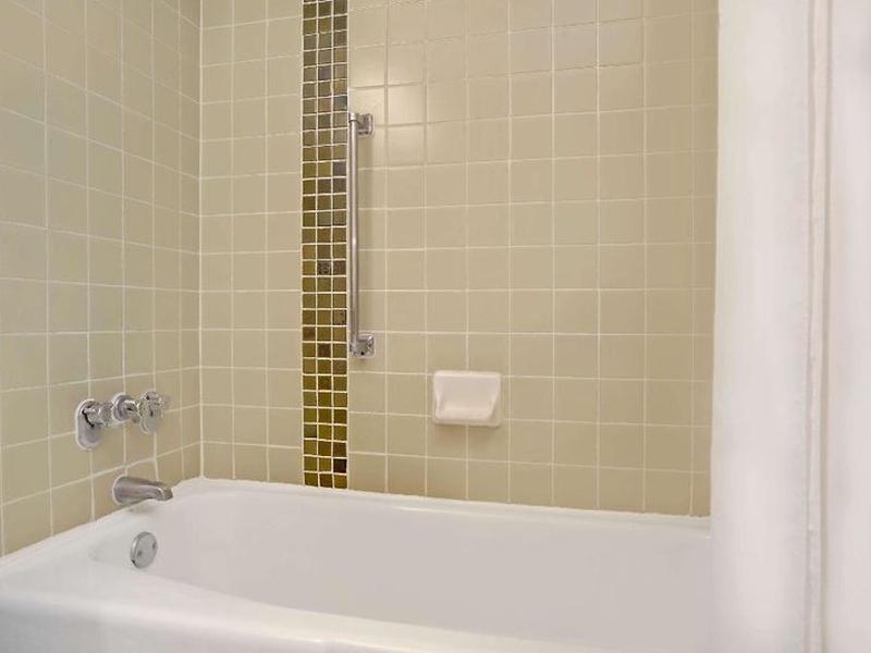 0DA94E11A4EF7A0B6ECF8FA6C5D75BF0