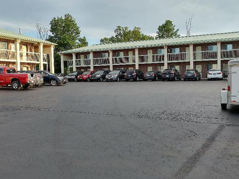 0C73FA962BADA4E0325E23D1FAD1006C