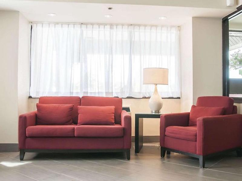 111365DF459A32F41A939F098E6A7AA2