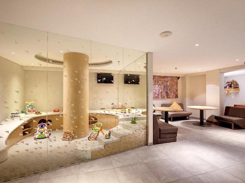 52C1985C4D2C75FF02F43910E02A855B