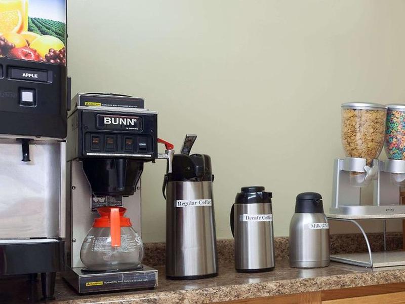 3BAAD9AB7C94401FB1254620DF7EA299