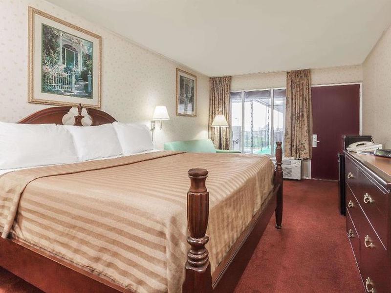 10C5DCCA47F22EAF180CEEFC909B1DC7