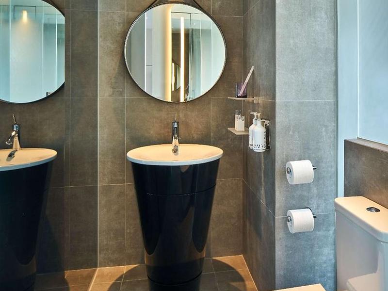 Yotel Singapore