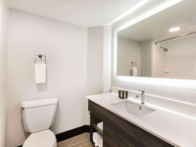 45E7CB0A13A04B9B8D8B4A1B951C0CC4