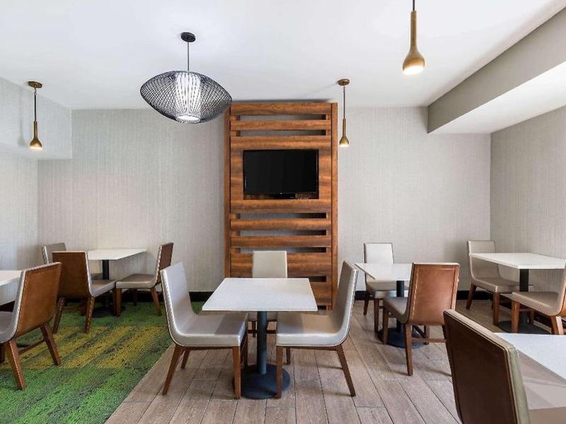 45ADB75ECCDA43EAEF59D419C5D00806