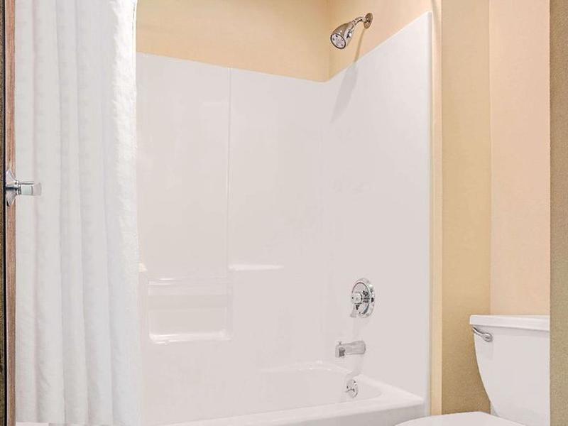 C5B4A1C0FE6BA7C4FE8C275C1AB26042