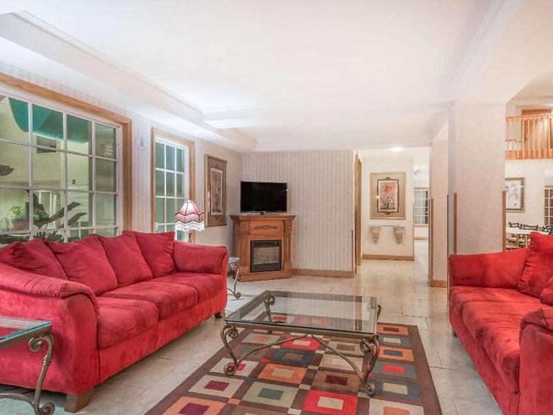 F95D3ED9204FB2F1B315FB8545D57FD6