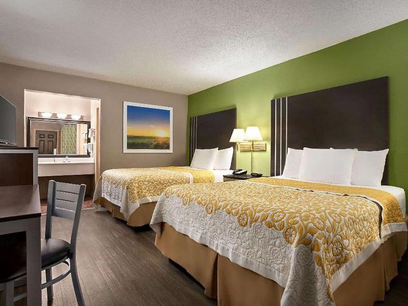 136C56A371F3BC8C95CE3A93192F3C15