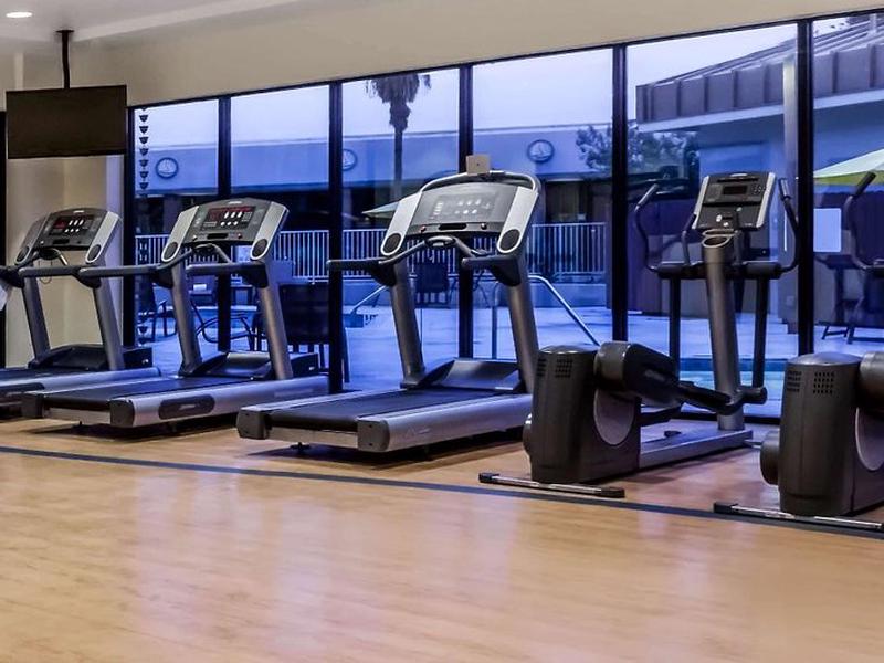 E6BE1AF30868618CABC1AB880E71E99F