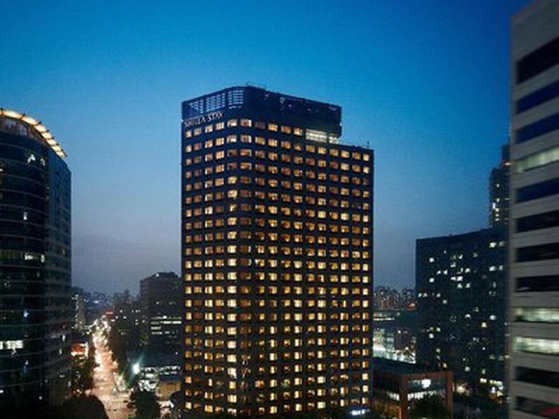 06AD0011046B6BE961386264E18A91F3