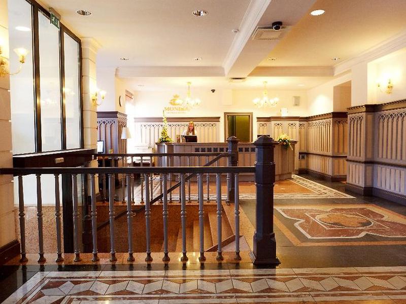 2E2C402E468977BBA214D7FED9E300B0