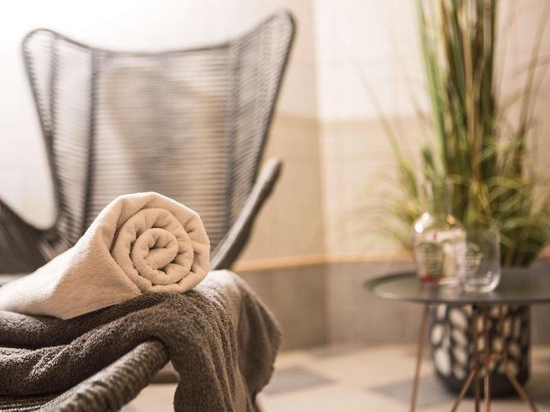 66FDC9AD593D1A1904B32C59CC3FE302