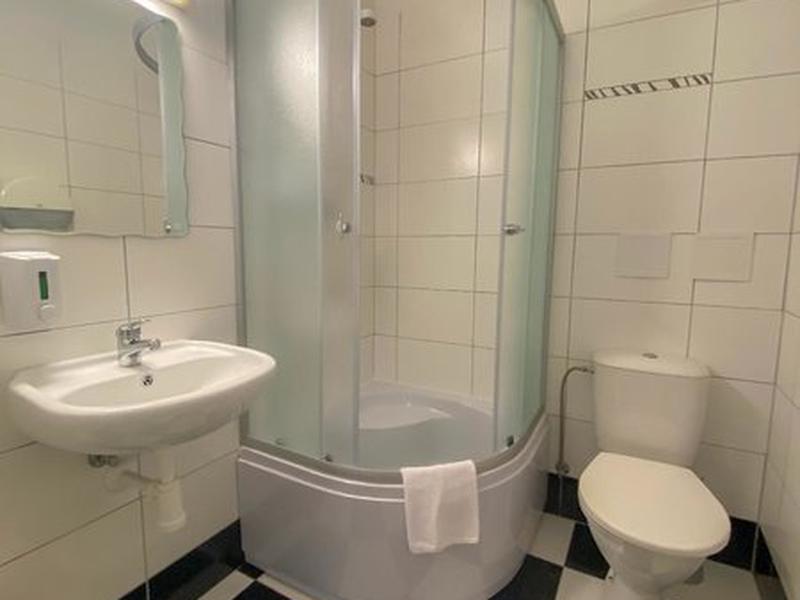 9E83D710669063A222996A528479F515