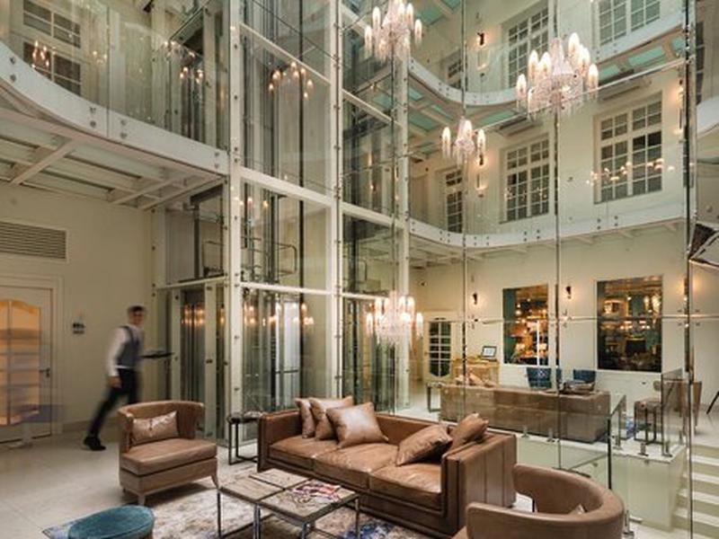 6C9654F6838C42059330F02D3D5415CA