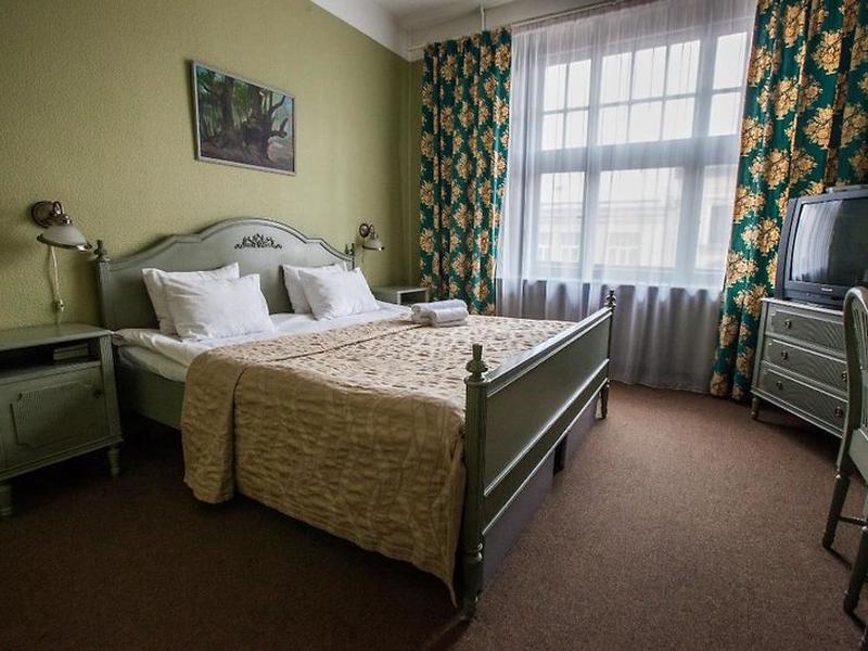 2461A47F830F1ADDE29FEC9B3F329C0F