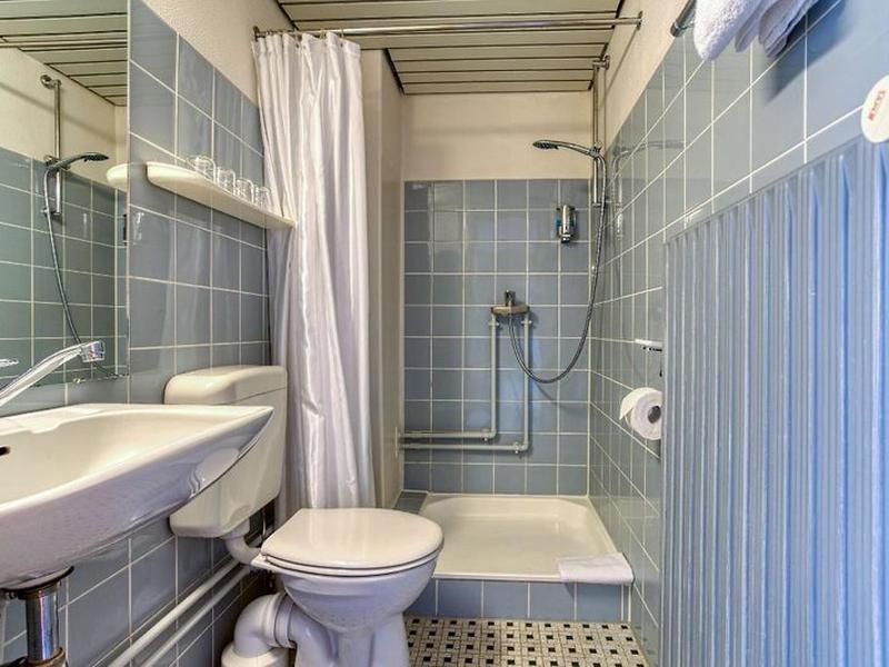 702EB1F3516EB20CB4678B6C1BED2963