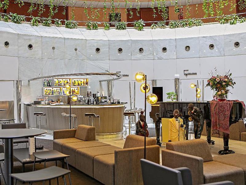 2AE99EA1EF83033E10C99B2417B6C32B