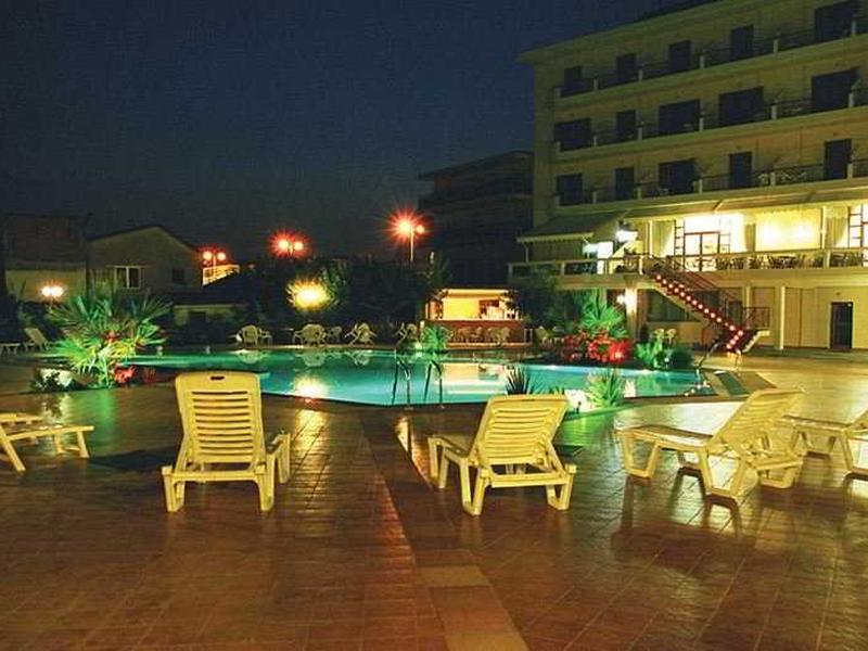 B6855FE9AEC2D0BC325416CE3C299E87