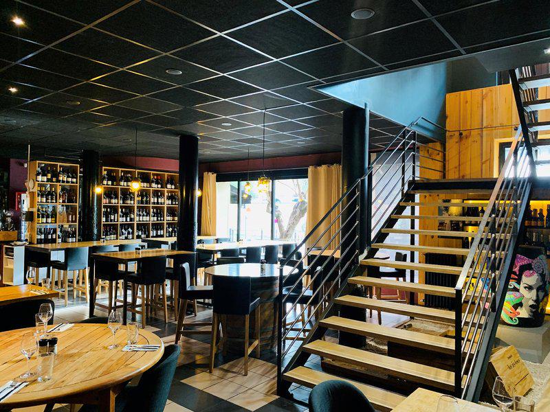 10F86D120CE056F221A88705317A3256