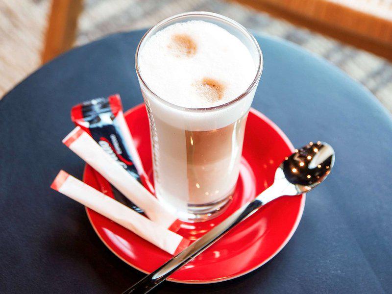 3FB28260A3FE8DFB8424AD6BDAB15926