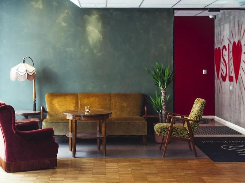 2C613CBD7CC80323DCCE8709B2E9DCE8