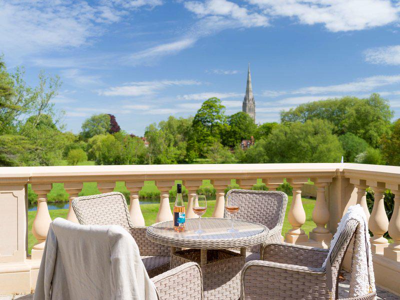 C35C321AEDB3F223F226A9D6AF291933