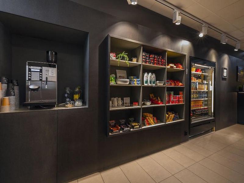 64FA1EF46CFACEE6C97E954A1807099C