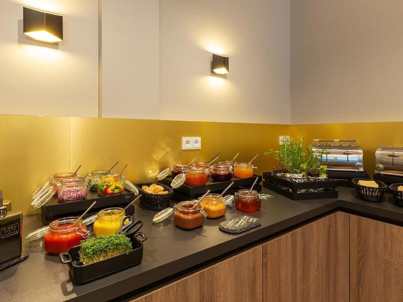 A237329B418D2D92E256AA7AC393906B