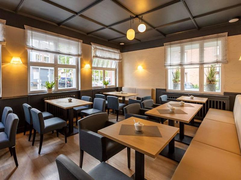 D8CB5ED9C346C17FAB77E9C021AA2D84