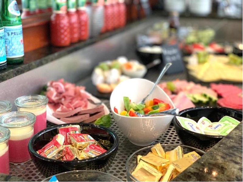 1A265D2A4AA398FB6AAD8558E3D88EC9