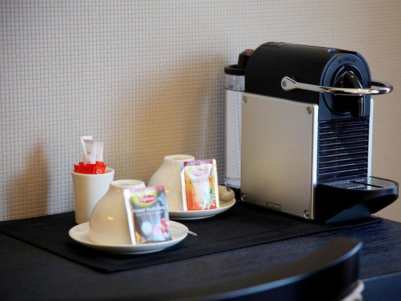 C1010AD3D377BF29E7D604D9043B19F4