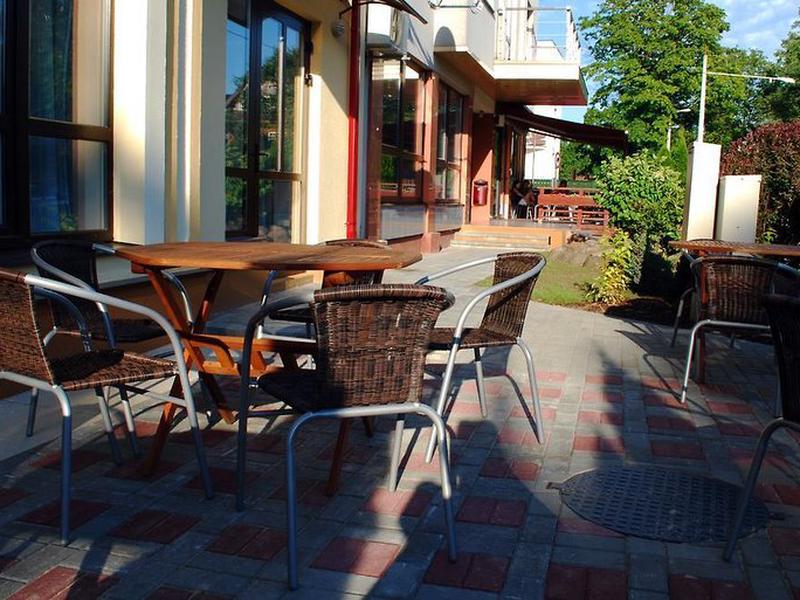 EF1E7380BD63C5AFBC1949254BBBE584