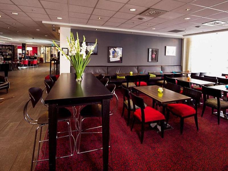 3C9D832596A26ABE46E9E365243C3046